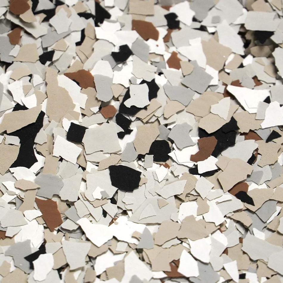 1/4″ California Gray Flake System Chips – textured finish for epoxy floors